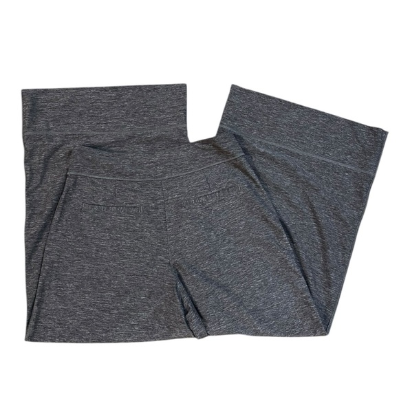 Lululemon Align Cropped Wide Leg Gaucho Pants Grey Pleated - Picture 2 of 4